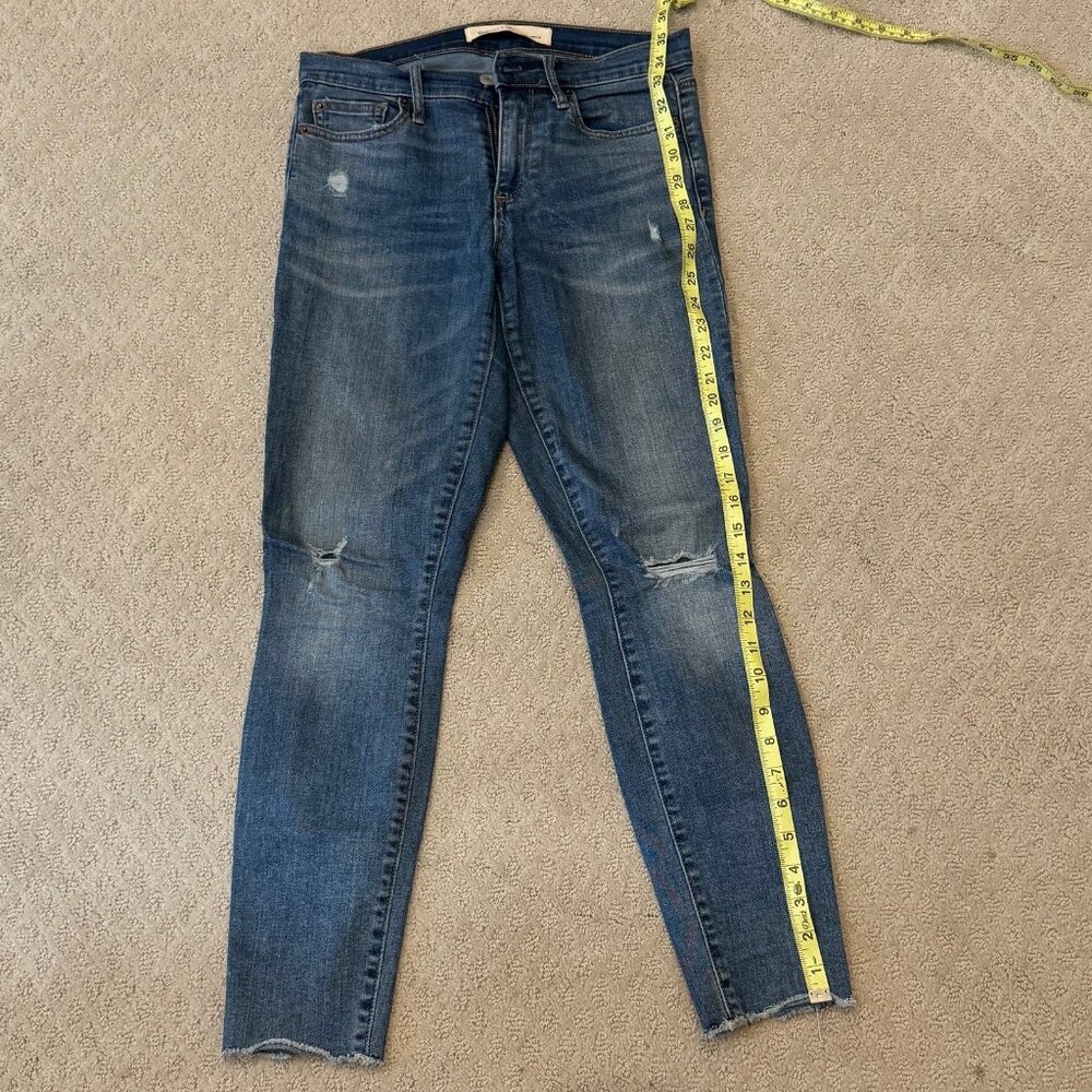 Mid Rise True Skinny Jeans Size 26